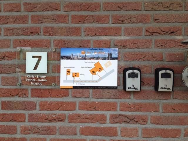 Bed and Breakfast Eindhoven 2 Sleep Экстерьер фото